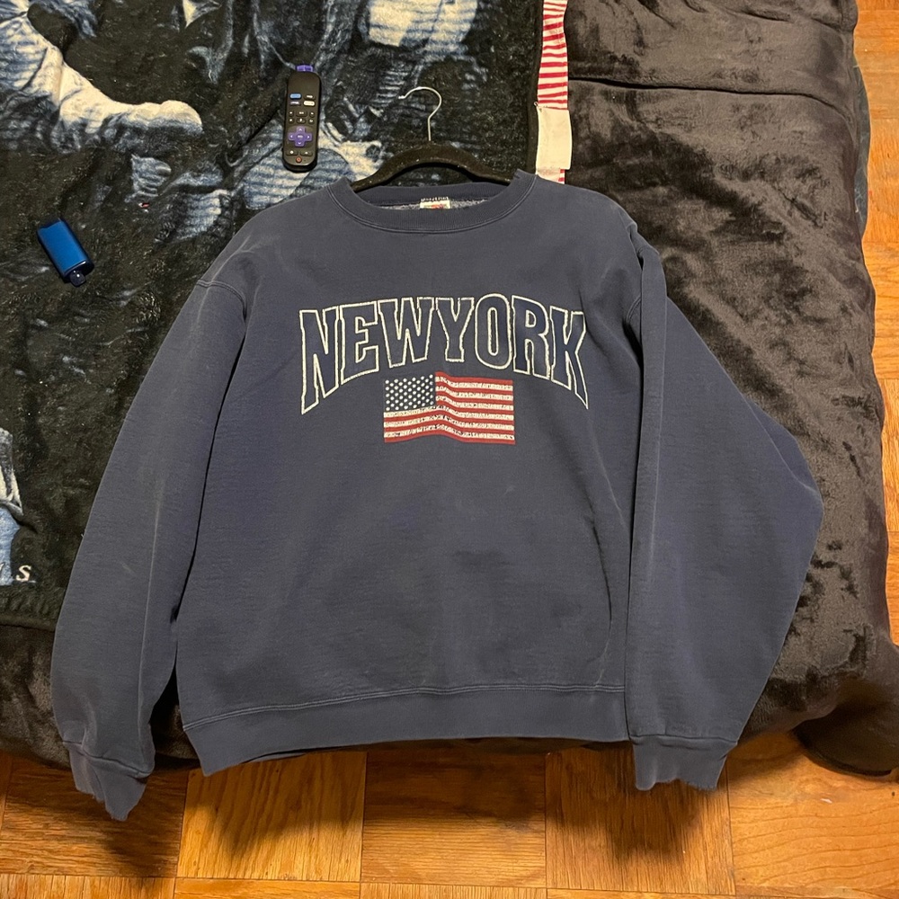 Navy Blue vintage New York Sweater